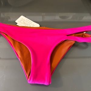 L*Space Breakers Bottom Hot Pink XS